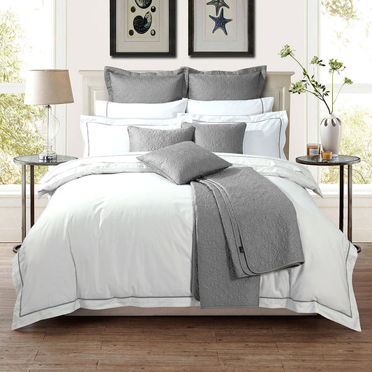 Foresight Silver Quilt Cover Set