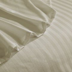 Onyx Ivory Quilt Cover Set