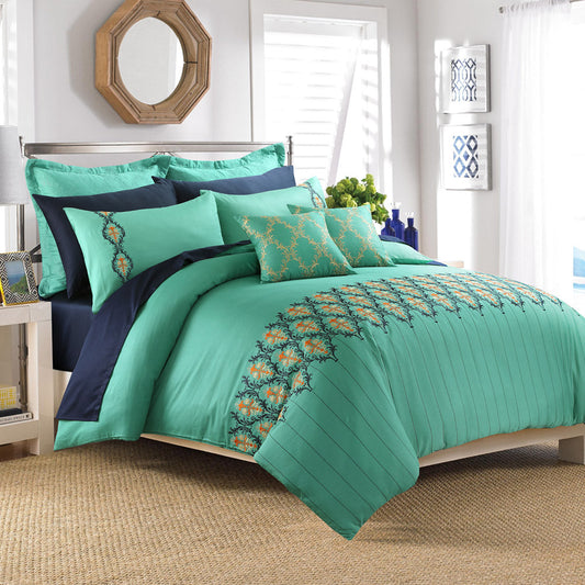 Grandiose 6Pcs Embroidered Bedset - Gift Pack