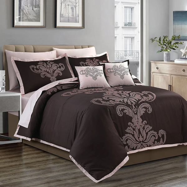 Regel Riveree Embroidered quilt cover Set