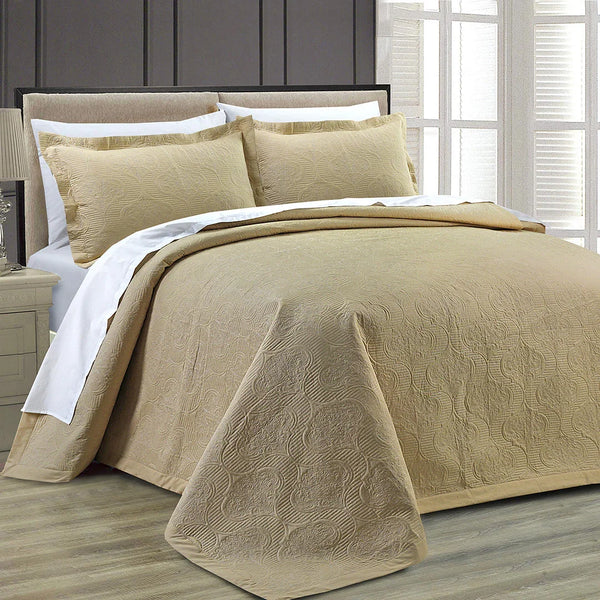 Royal Essence Quilted Bedspread Set