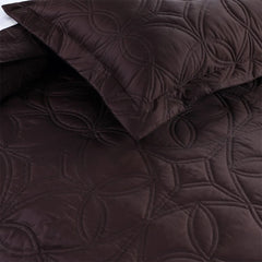 Tracery Quilted Bedspread Set