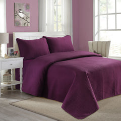 Plum Bricks Bed Spread Set