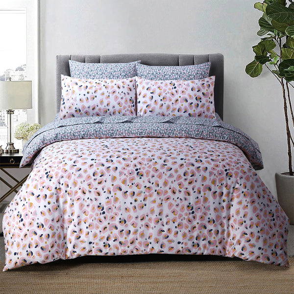 Snow Leopard Printed Duvet Cover Set