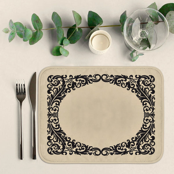 Filigree Table Linen Set